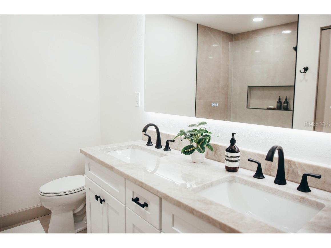 4646 Gleason Avenue Sarasota FL 34242 A4677470 image26