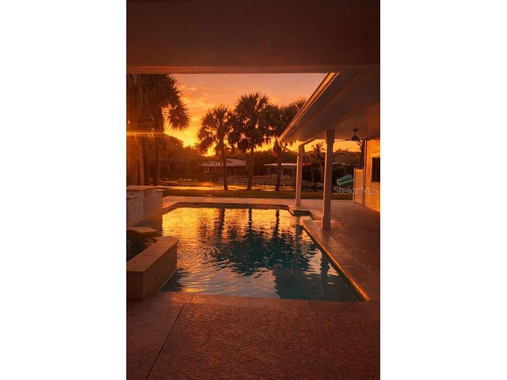 4646 Gleason Avenue Sarasota FL 34242 A4677470 image3