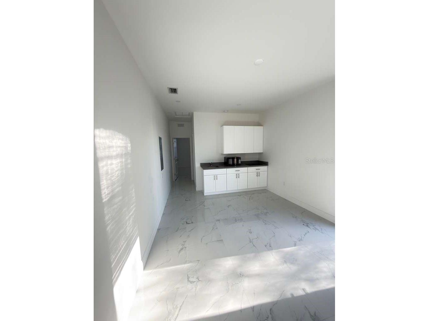 4646 Leonard Boulevard S #B Lehigh Acres FL 33973 S5144488 image2