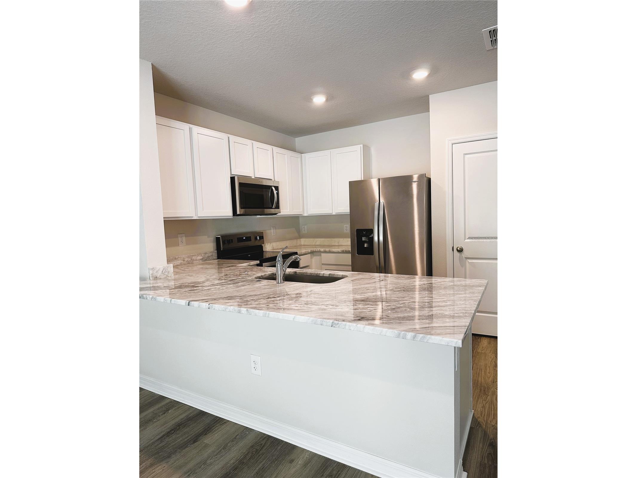 4649 Pleasant Avenue Palm Harbor FL 34683 TB8363161 image26