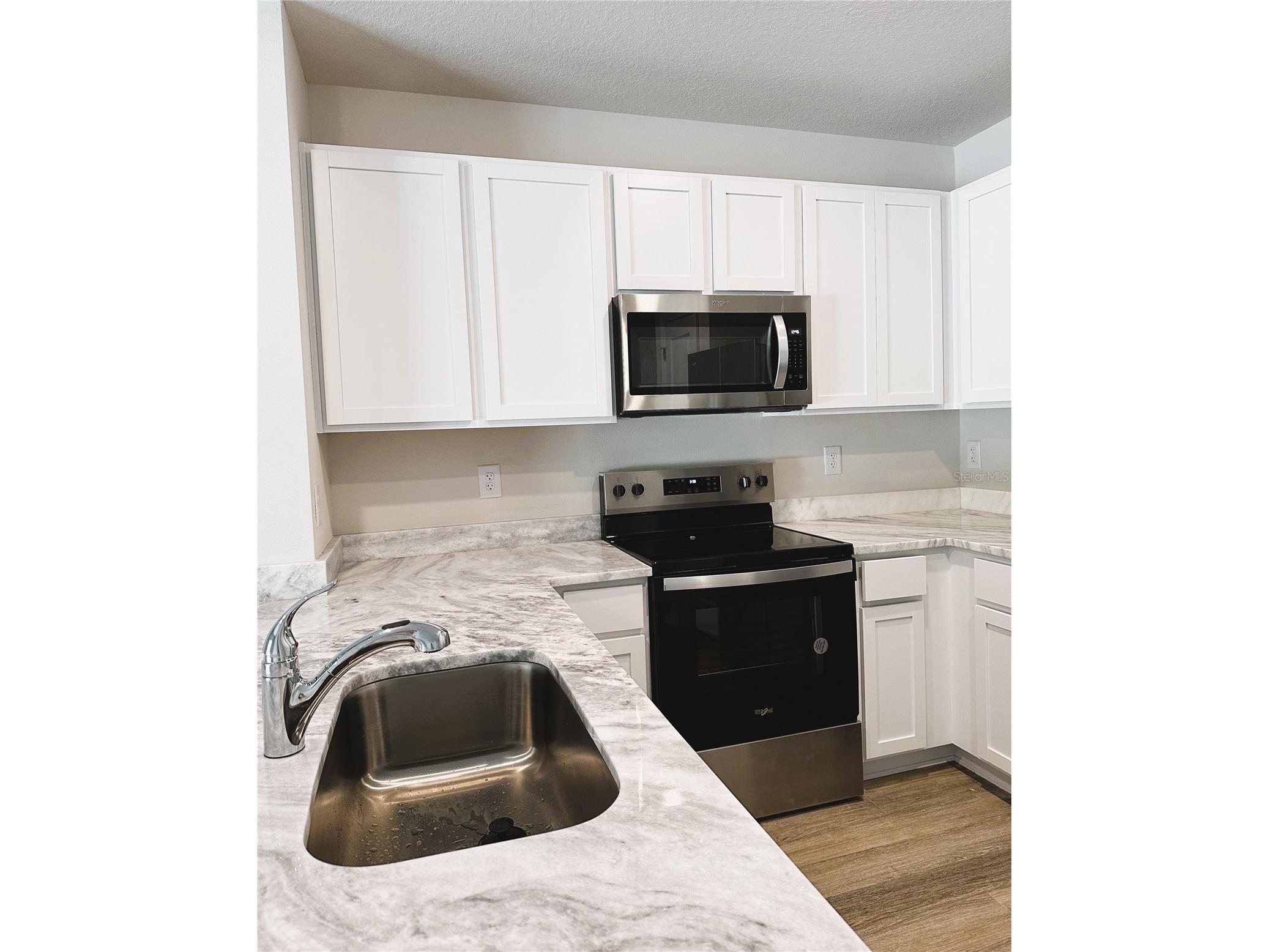 4649 Pleasant Avenue Palm Harbor FL 34683 TB8363161 image29