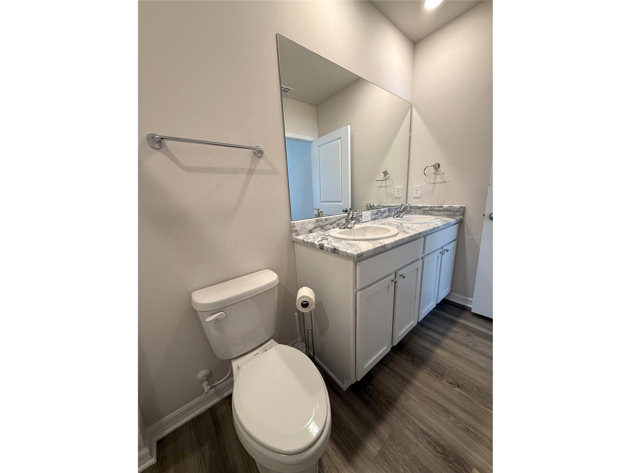 4649 Pleasant Avenue Palm Harbor FL 34683 TB8363161 image40