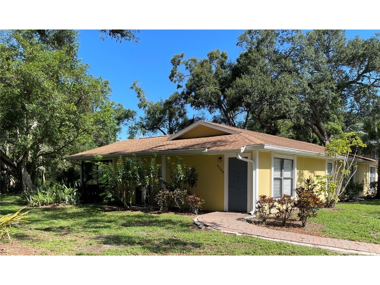 4649 Summerwind Drive #25 Sarasota FL 34234 A4582219 image1