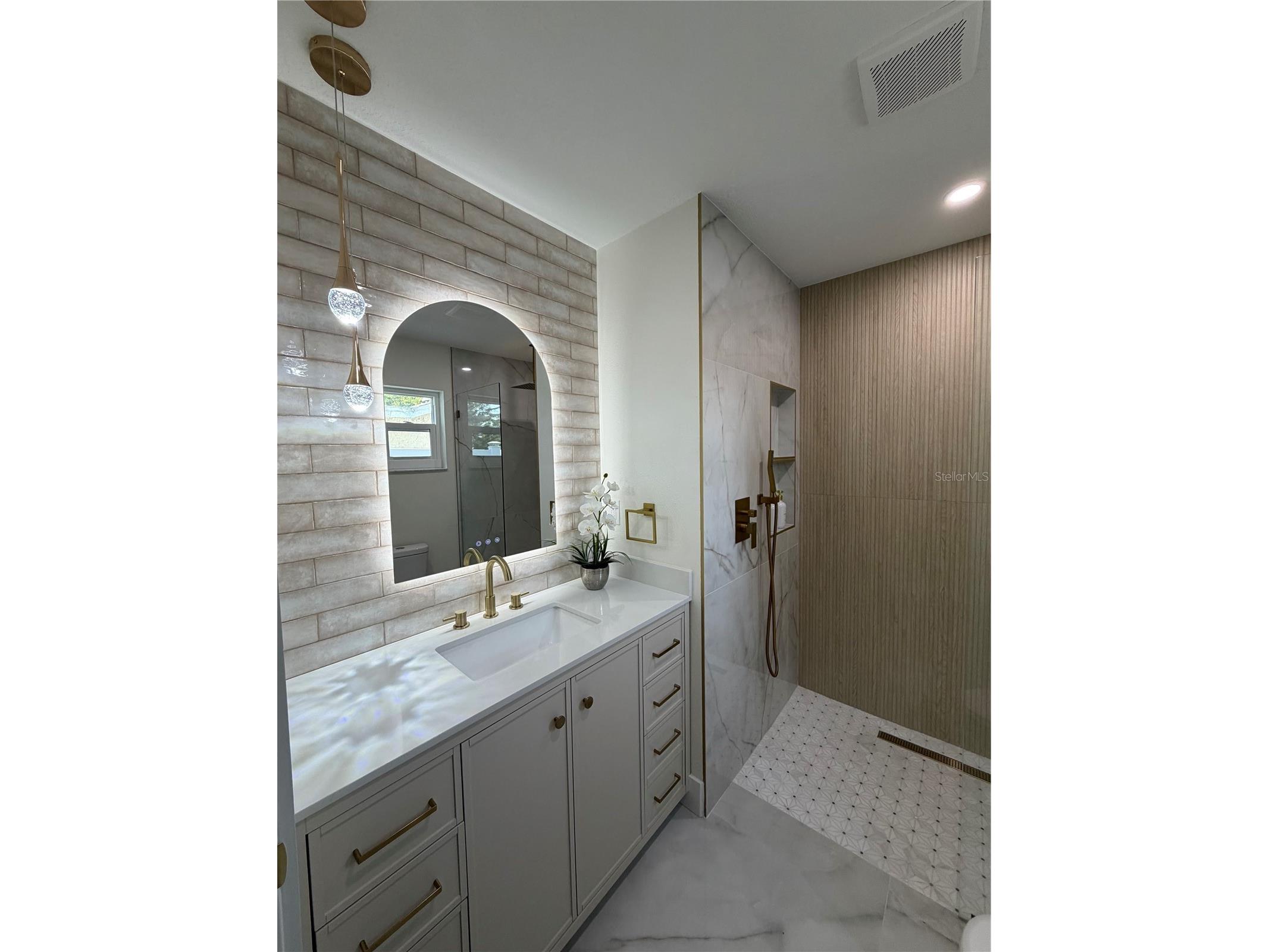 465 Belmist Court Dunedin FL 34698 TB8504317 image15