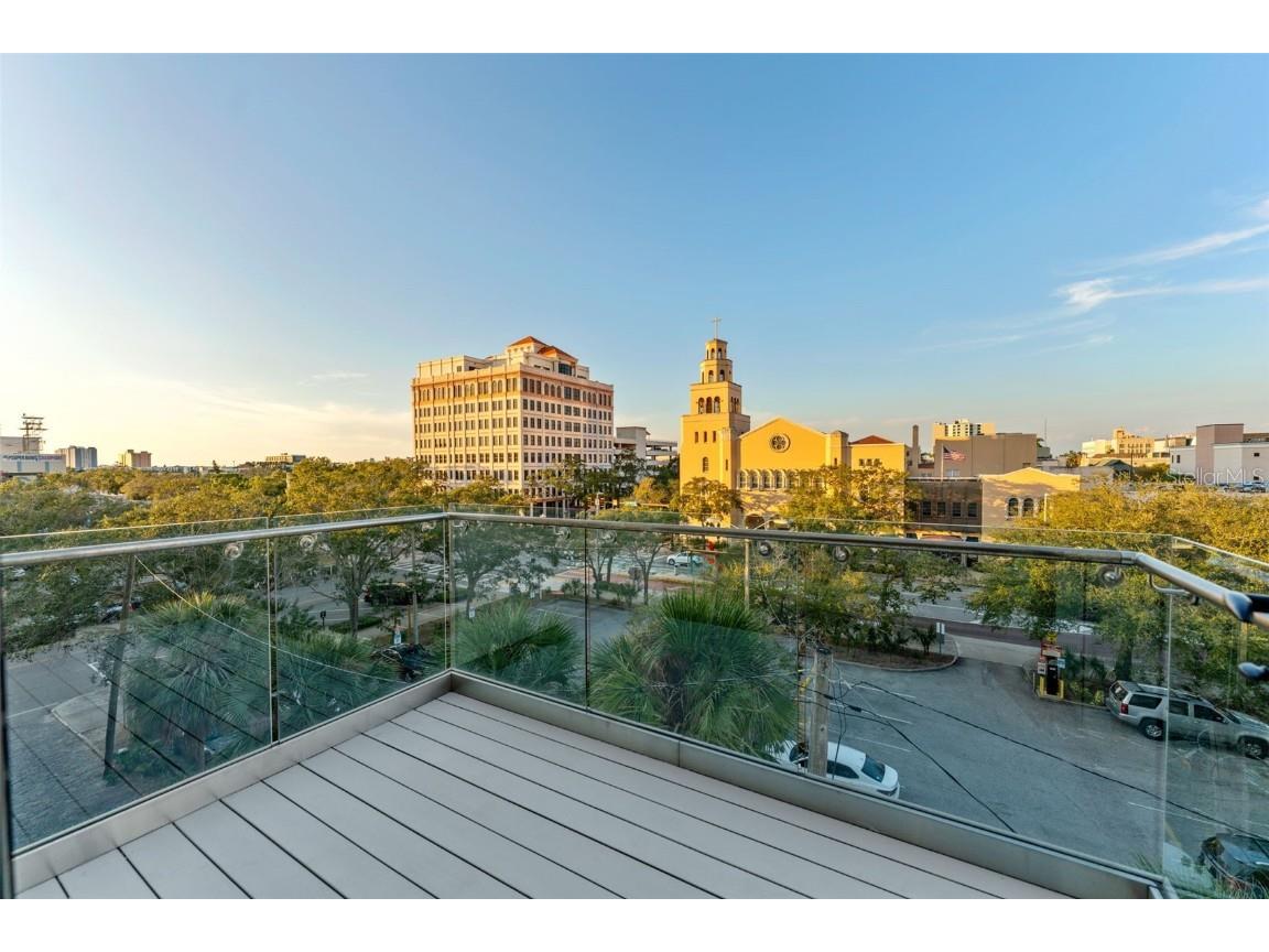 465 Central Avenue #301 Saint Petersburg FL 33701 TB8421123 image13