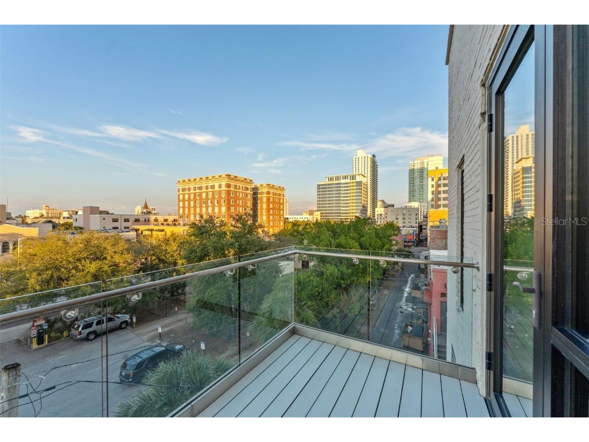 465 Central Avenue #301 Saint Petersburg FL 33701 TB8421123 image14