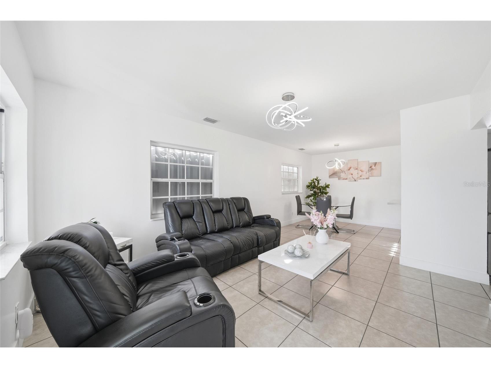465 E 38th Street Hialeah FL 33013 TB8513944 image3
