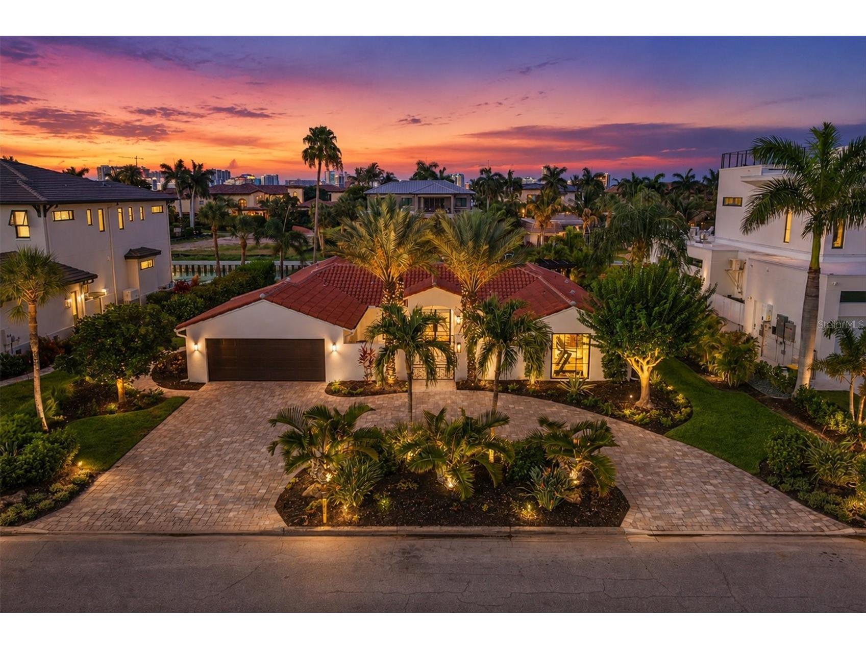 465 E Royal Flamingo Drive Sarasota FL 34236 A4696960 image12