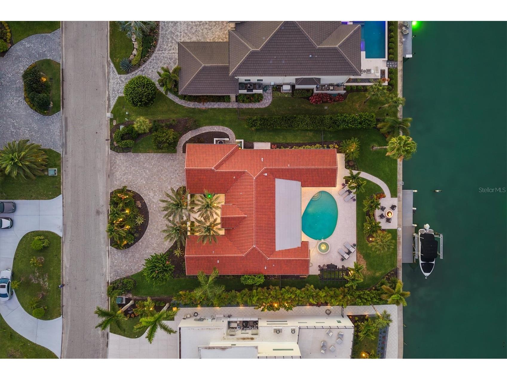 465 E Royal Flamingo Drive Sarasota FL 34236 A4696960 image15