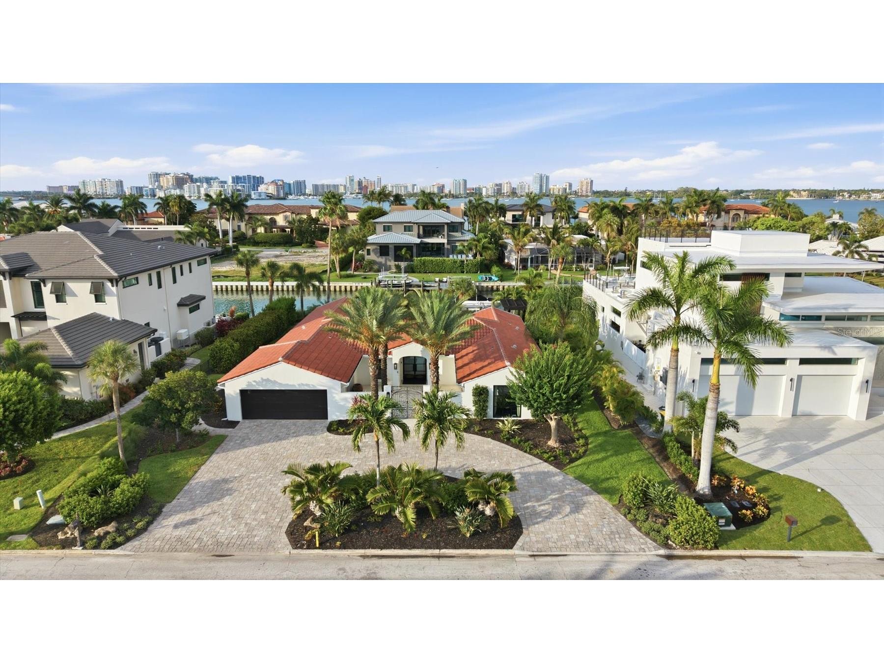 465 E Royal Flamingo Drive Sarasota FL 34236 A4696960 image56