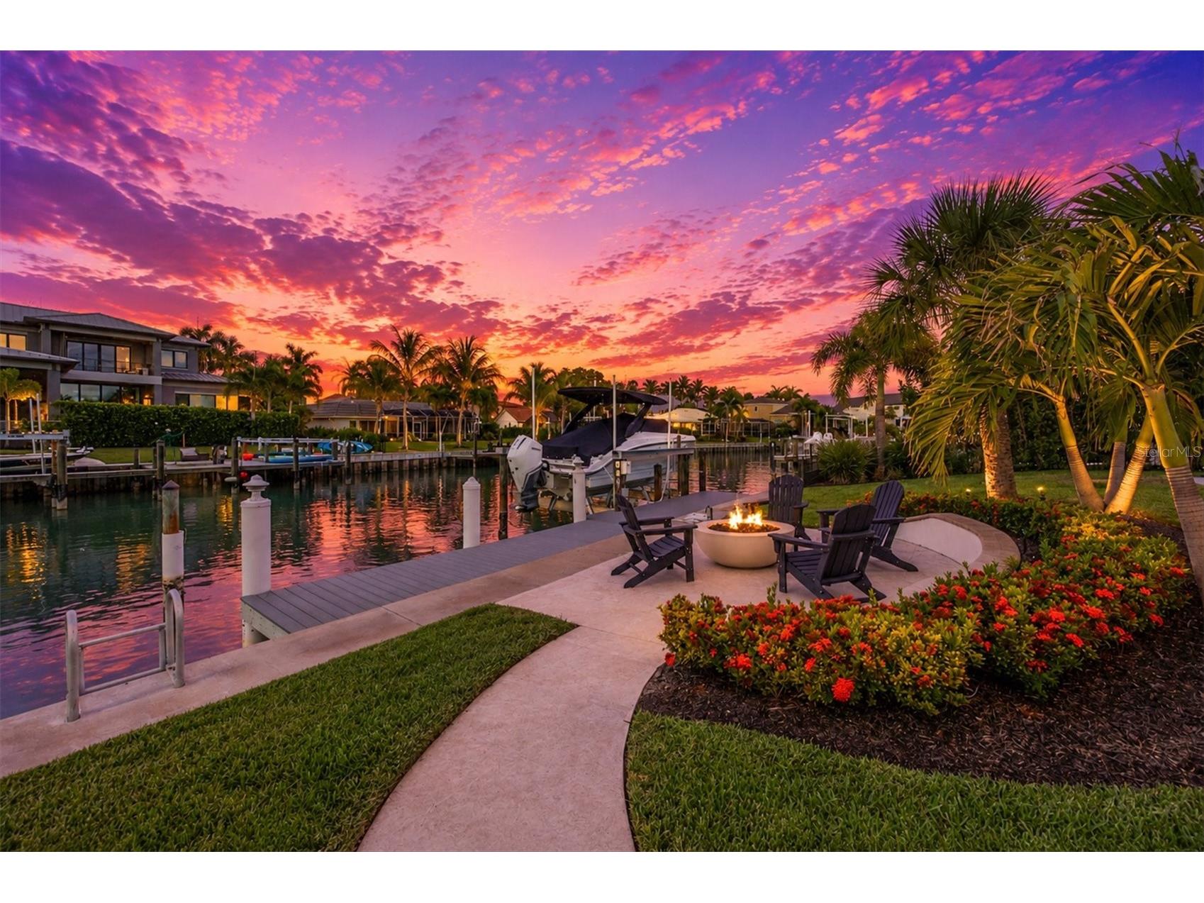 465 E Royal Flamingo Drive Sarasota FL 34236 A4696960 image6