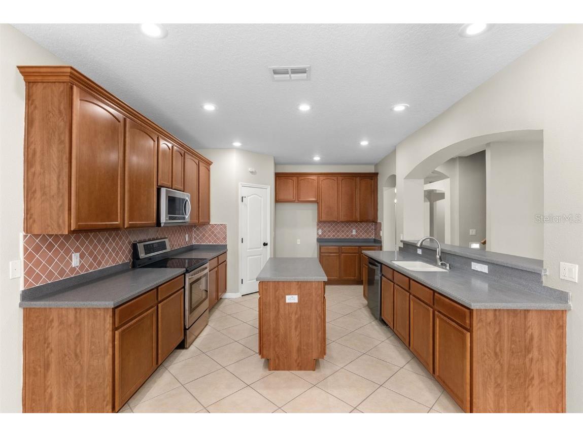 465 Oak Landing Boulevard Mulberry FL 33860 P4936914 image13