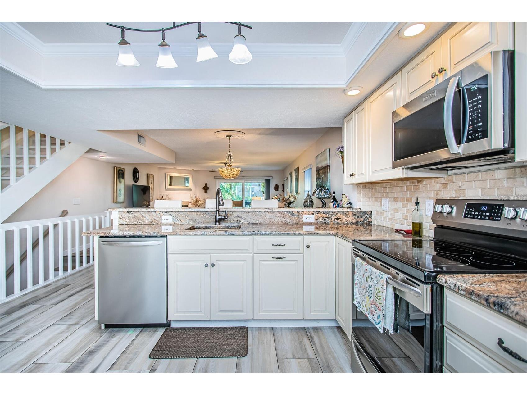 465 Pinellas Bayway S #311 Saint Petersburg FL 33715 TB8466558 image23