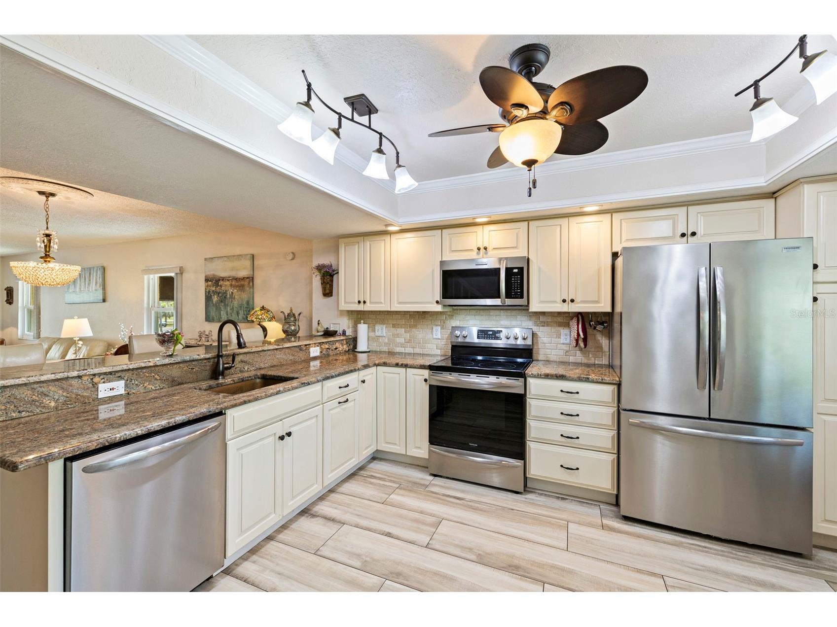 465 Pinellas Bayway S #311 Tierra Verde FL 33715 TB8506362 image15