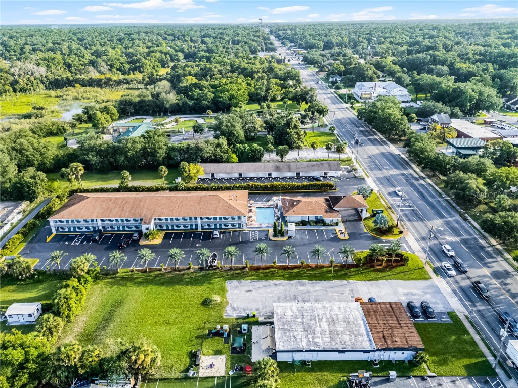 465 S Volusia Avenue Orange City FL 32763 V4943518 image3