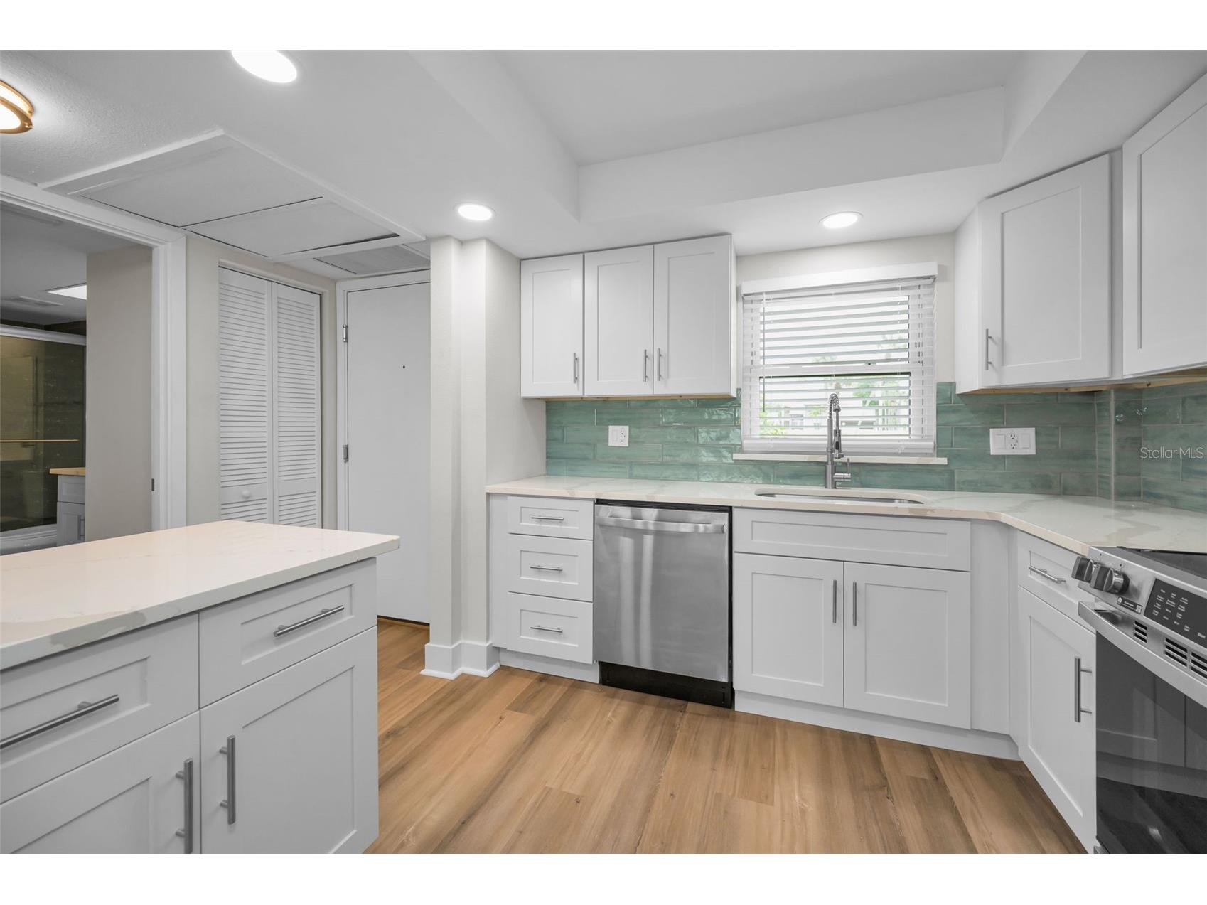 4650 Cove Circle #105 Saint Petersburg FL 33708 - BOCA CIEGA BAY TB8518276 image13