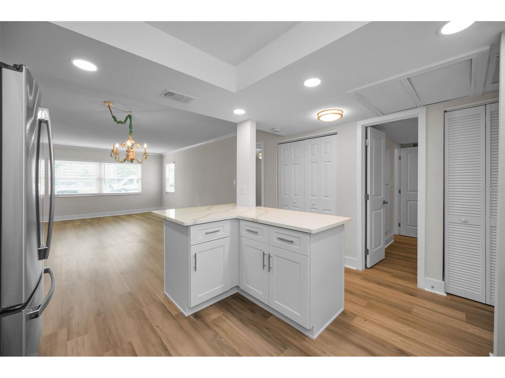4650 Cove Circle #105 Saint Petersburg FL 33708 - BOCA CIEGA BAY TB8518276 image14