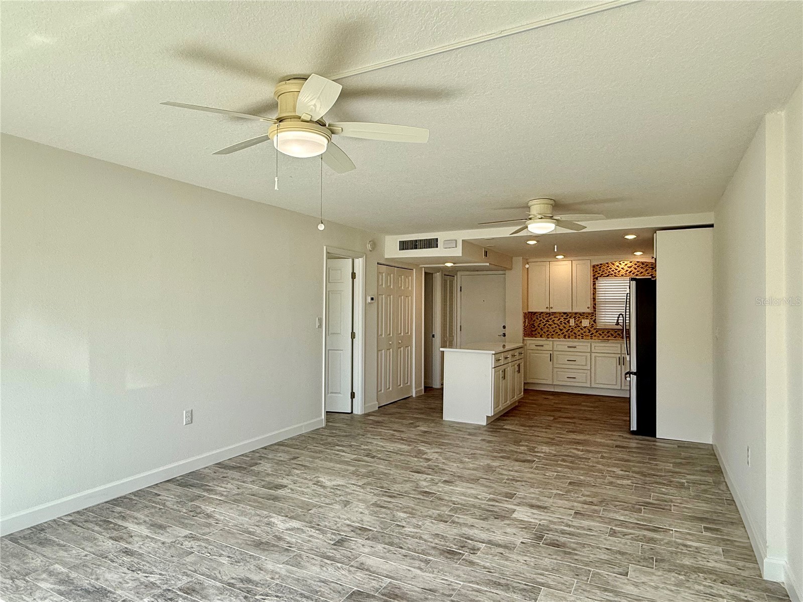 4650 Cove Circle #108 Saint Petersburg FL 33708 TB8477765 image15