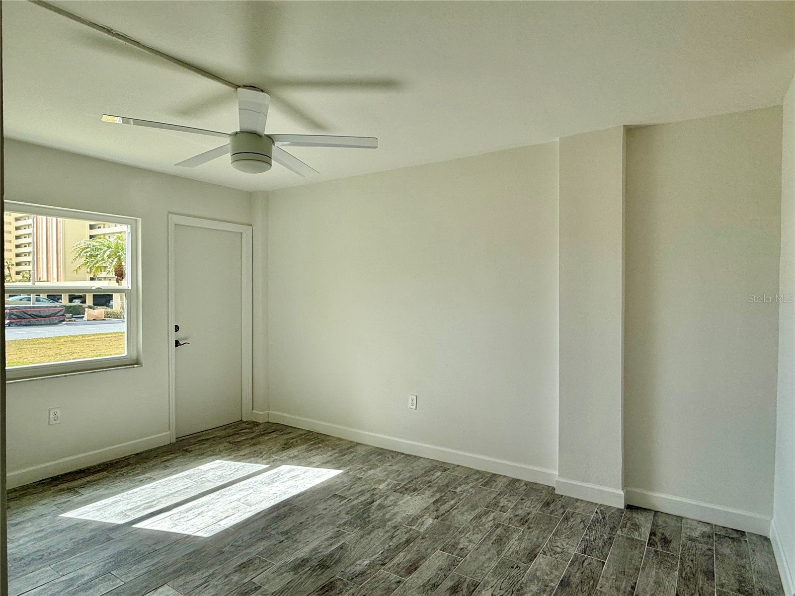 4650 Cove Circle #108 Saint Petersburg FL 33708 TB8477765 image21
