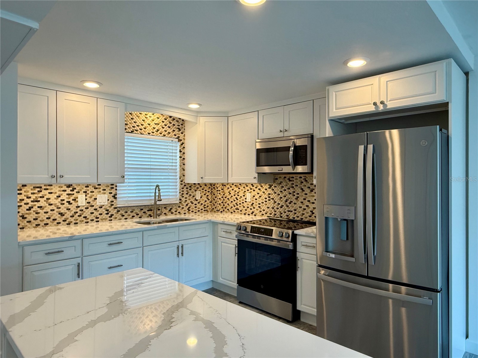 4650 Cove Circle #108 Saint Petersburg FL 33708 TB8477765 image4