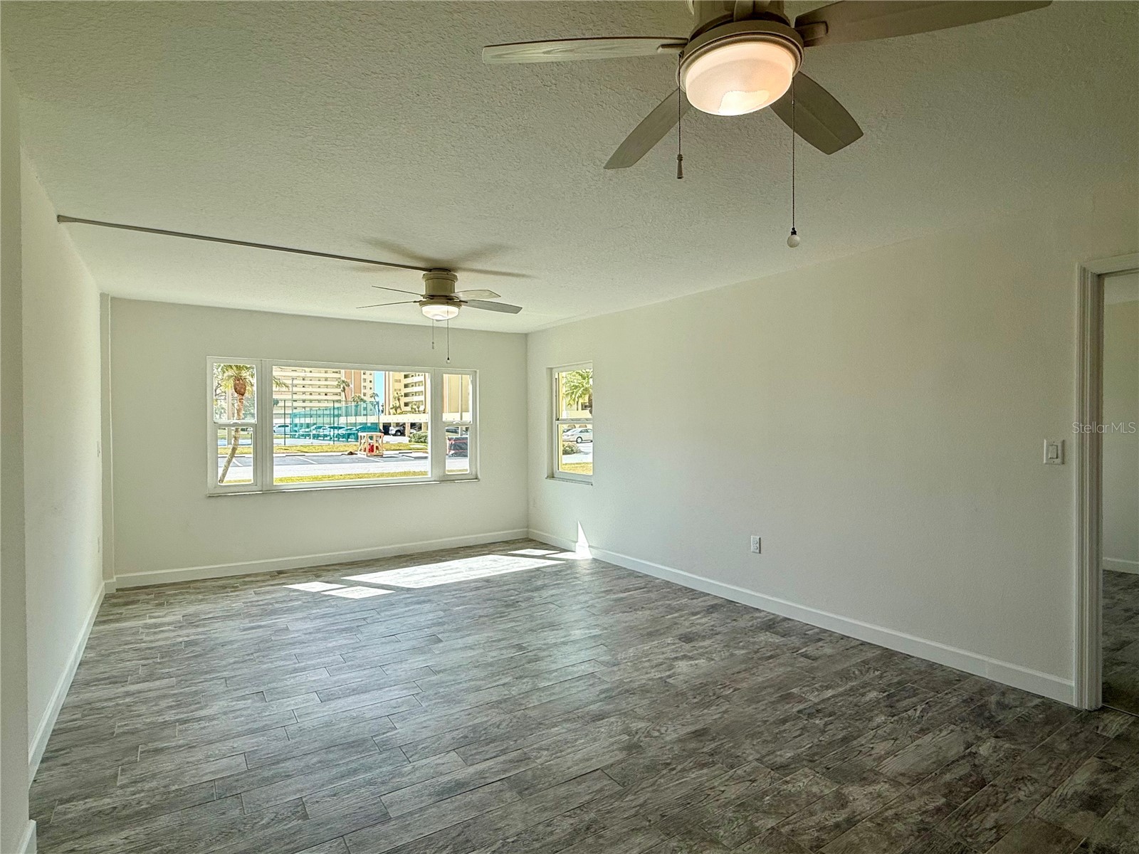 4650 Cove Circle #108 Saint Petersburg FL 33708 TB8477765 image9