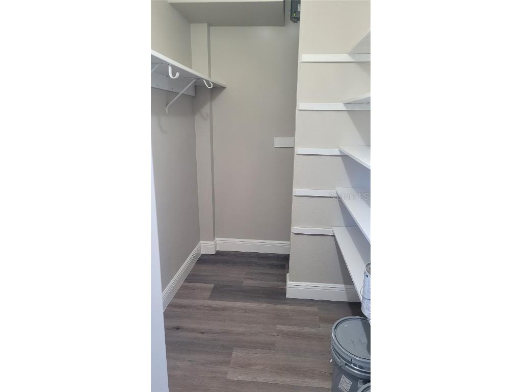 4650 Cove Circle #111 Saint Petersburg FL 33708 TB8448982 image12