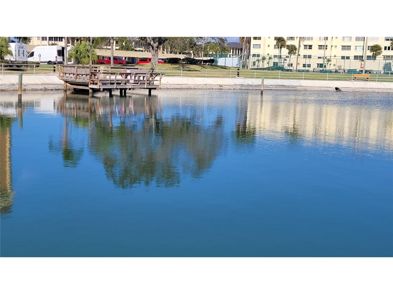 4650 Cove Circle #111 Saint Petersburg FL 33708 TB8448982 image20