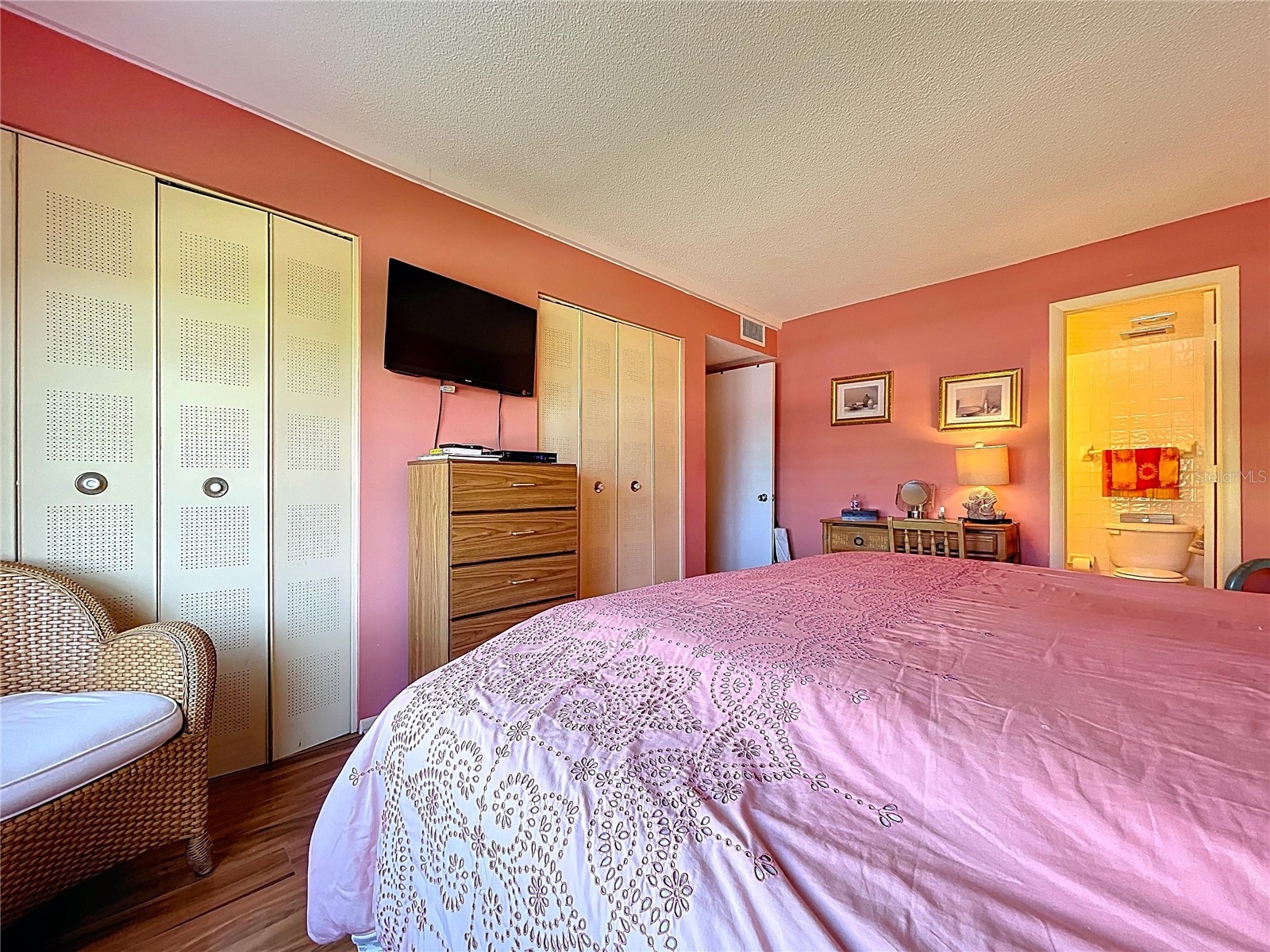 4650 Cove Circle #209 Saint Petersburg FL 33708 TB8485621 image12