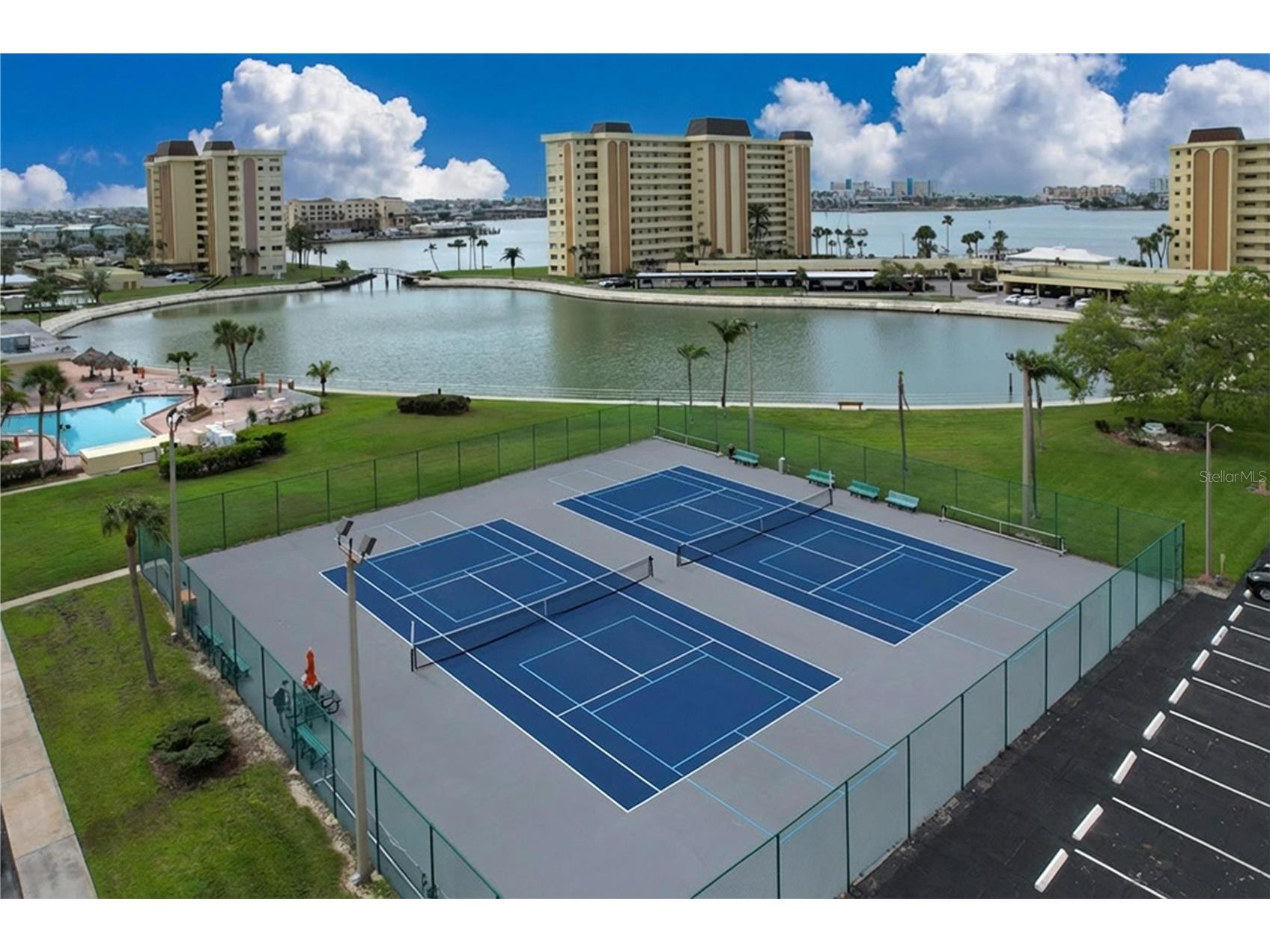 4650 Cove Circle #209 Saint Petersburg FL 33708 TB8485621 image24