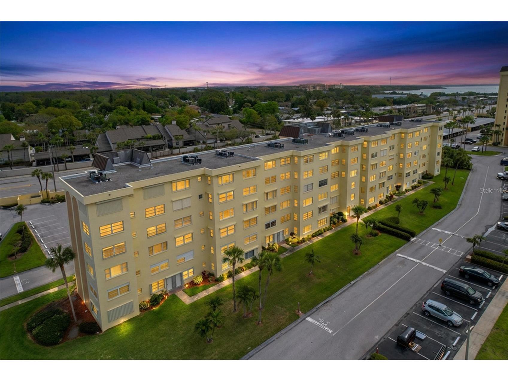 4650 Cove Circle #209 Saint Petersburg FL 33708 TB8485621 image47