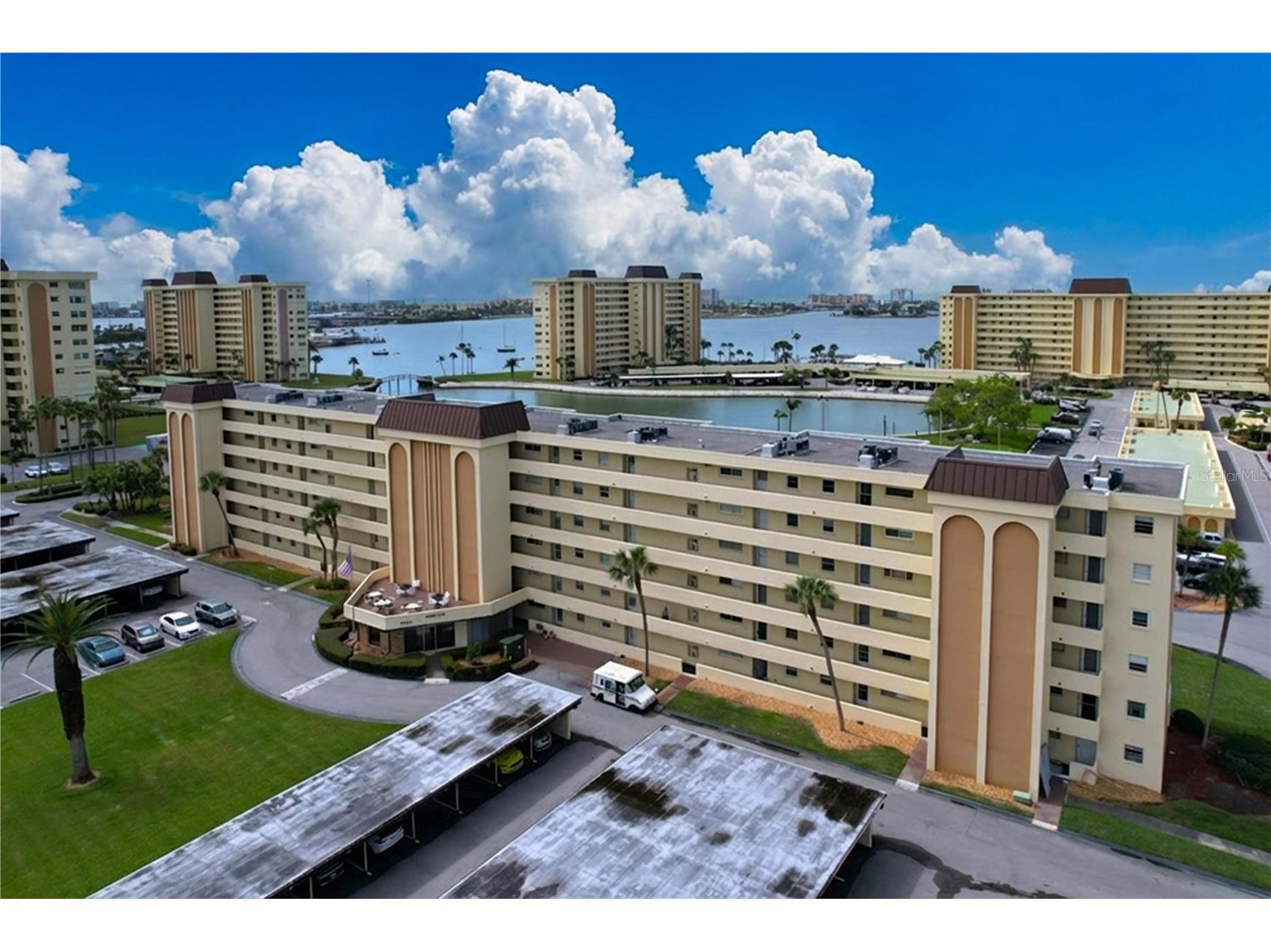 4650 Cove Circle #209 Saint Petersburg FL 33708 TB8487421 image27