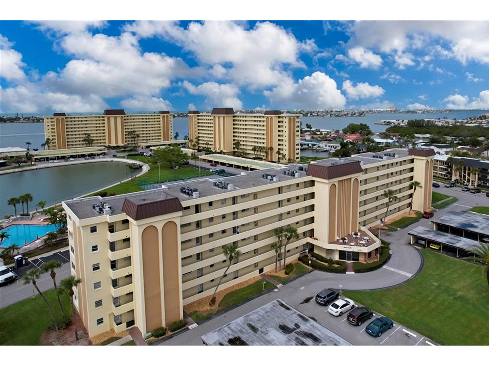 4650 Cove Circle #209 Saint Petersburg FL 33708 TB8487421 image28