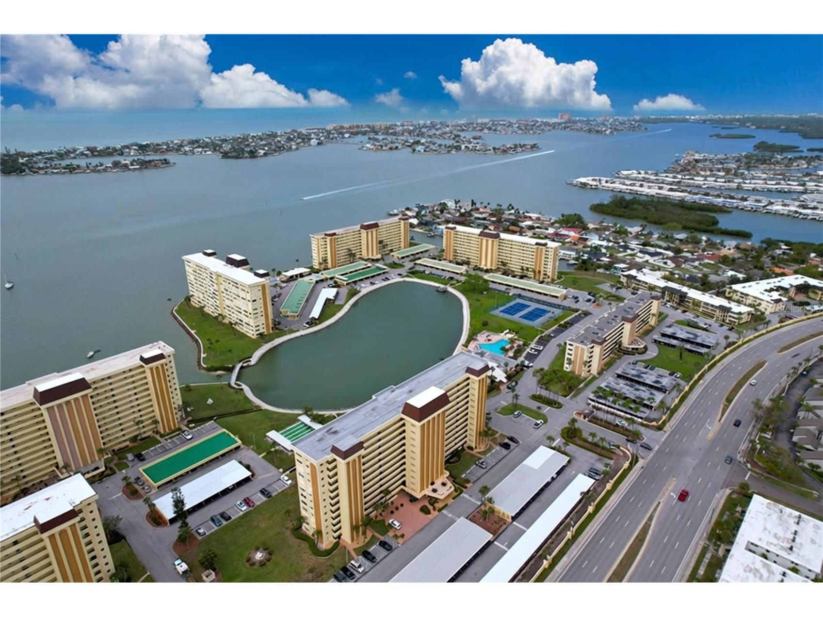 4650 Cove Circle #209 Saint Petersburg FL 33708 TB8487421 image31