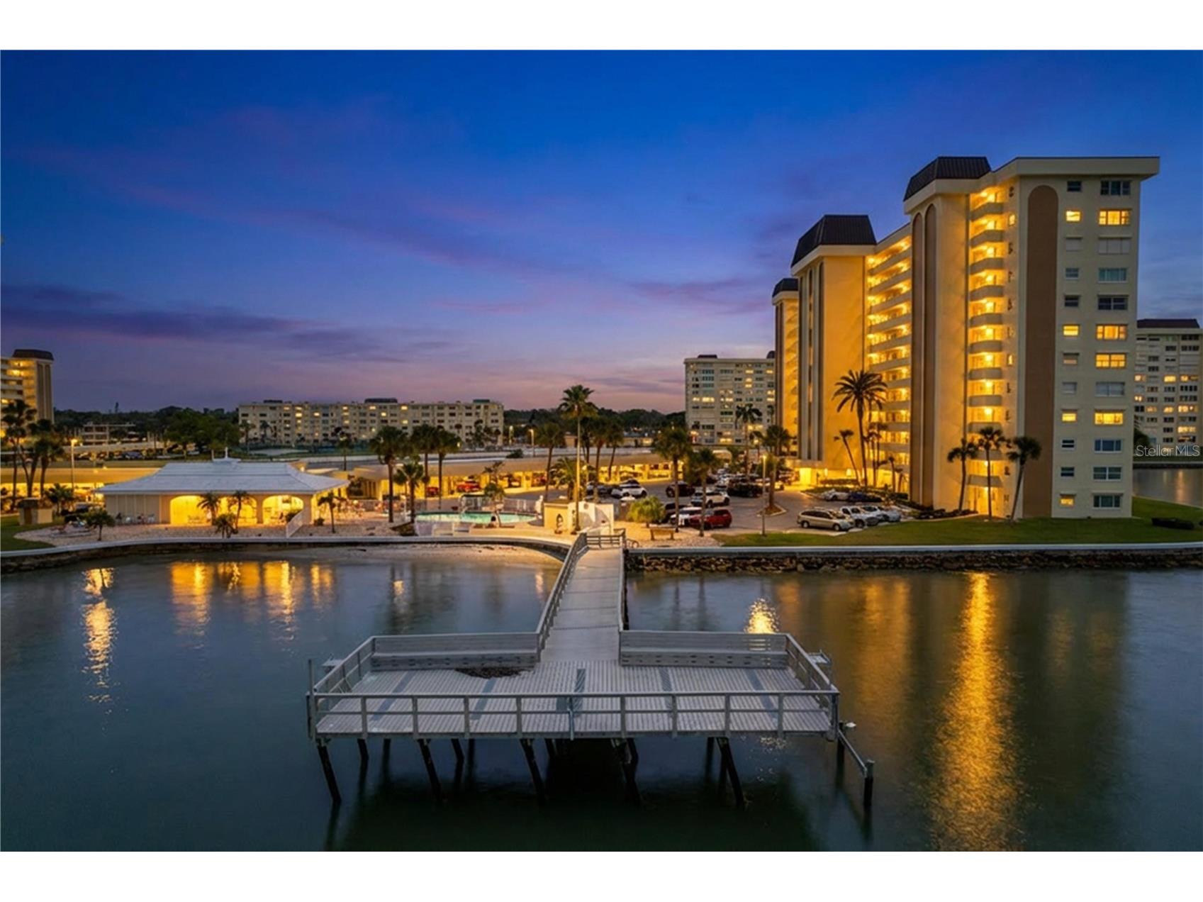 4650 Cove Circle #209 Saint Petersburg FL 33708 TB8487421 image51