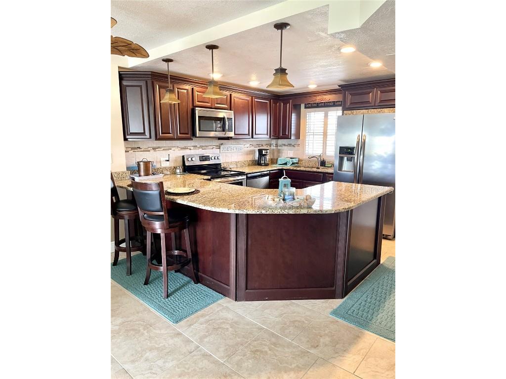 4650 Cove Circle #402 Saint Petersburg FL 33708 TB8443589 image4