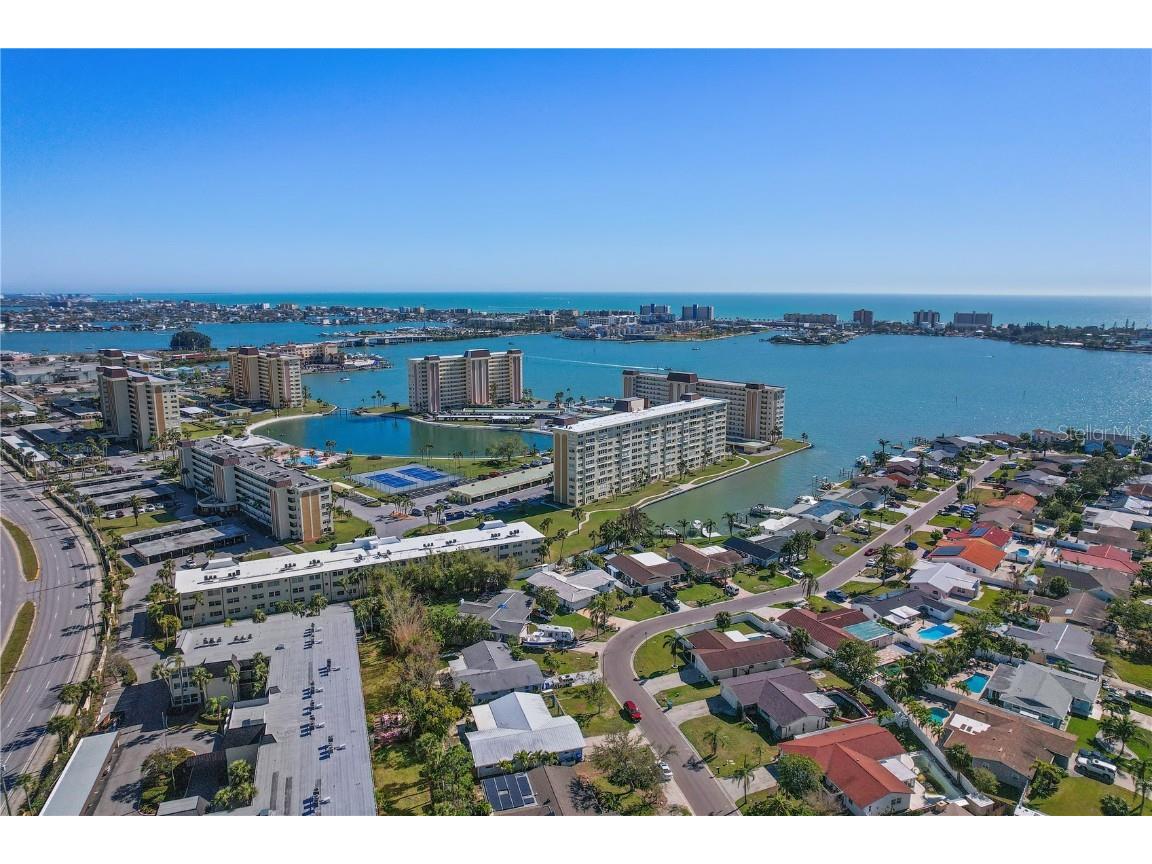 4650 Cove Circle #611 Saint Petersburg FL 33708 TB8440790 image18