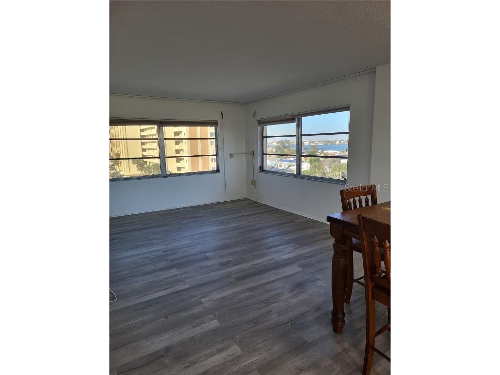 4650 Cove Circle #611 Saint Petersburg FL 33708 TB8440790 image2