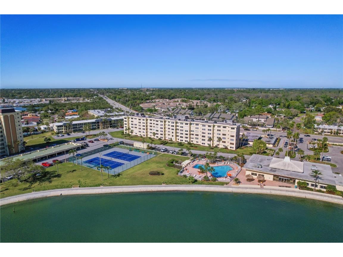 4650 Cove Circle #611 Saint Petersburg FL 33708 TB8440790 image23