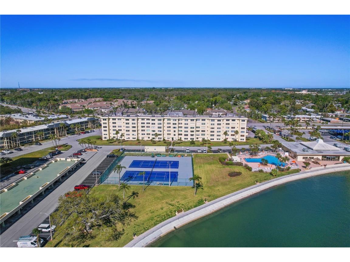 4650 Cove Circle #611 Saint Petersburg FL 33708 TB8440790 image24