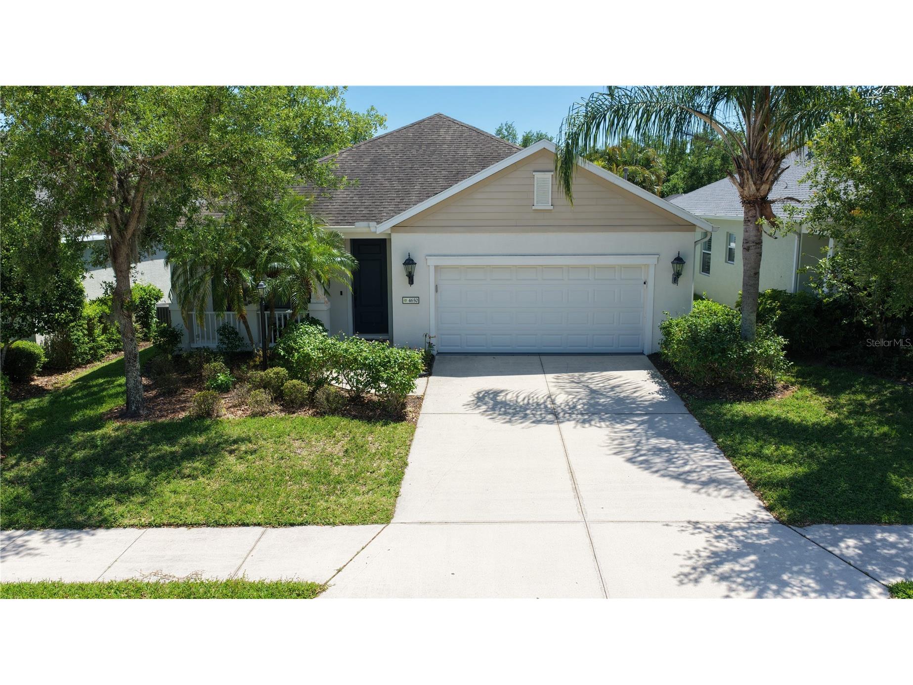 4650 Woodbrook Drive Sarasota FL 34243 A4689681 image1