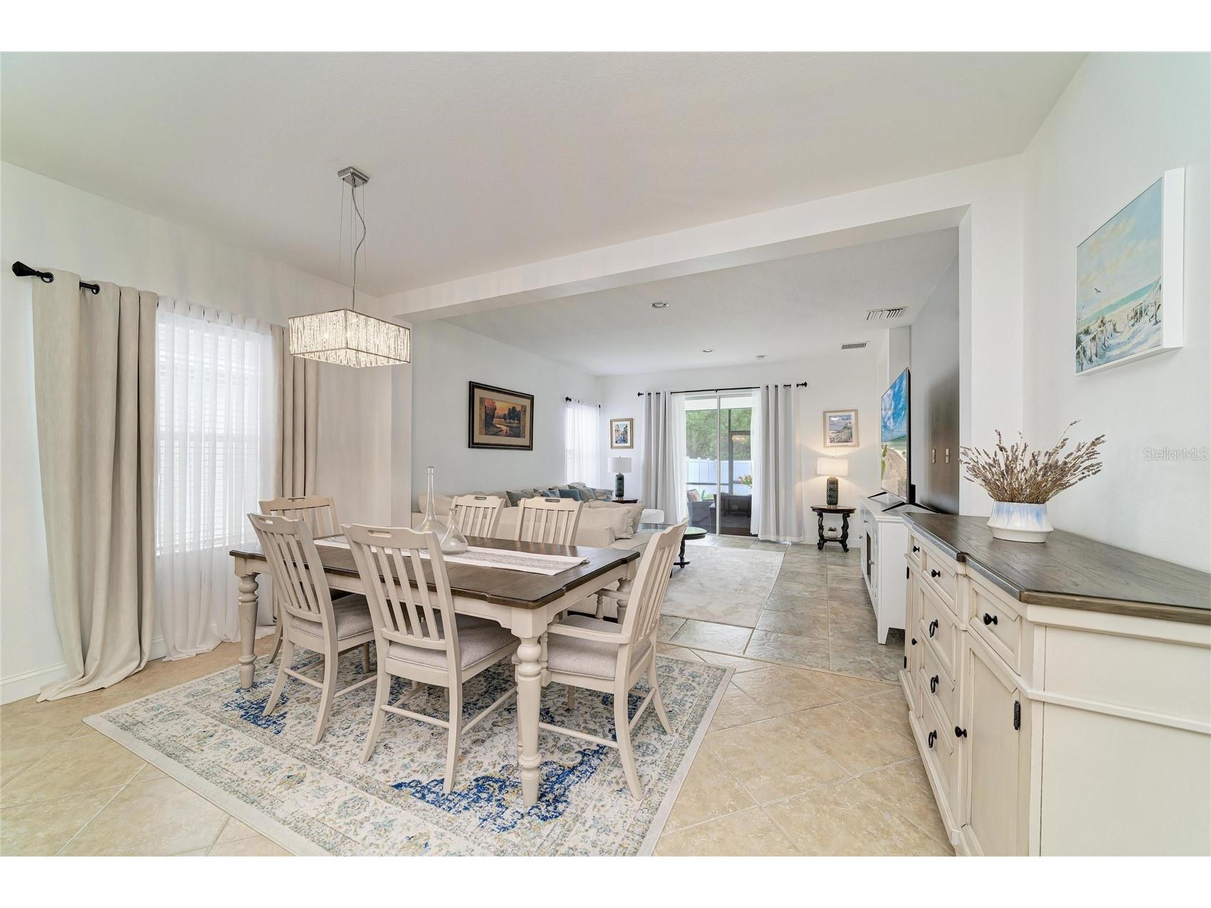 4650 Woodbrook Drive Sarasota FL 34243 A4689681 image19