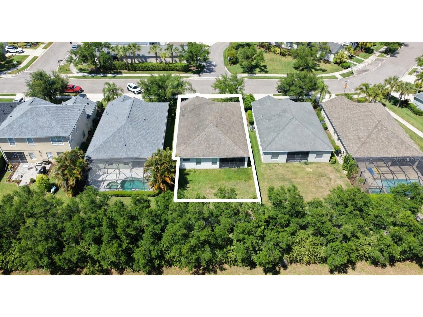 4650 Woodbrook Drive Sarasota FL 34243 A4689681 image3