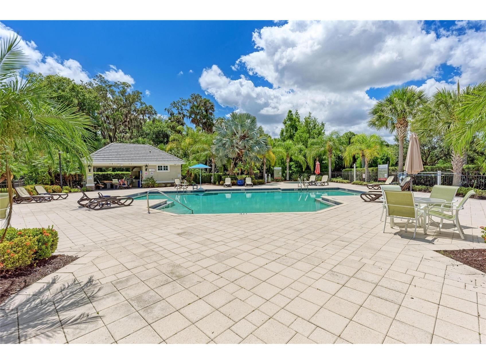 4650 Woodbrook Drive Sarasota FL 34243 A4689681 image42
