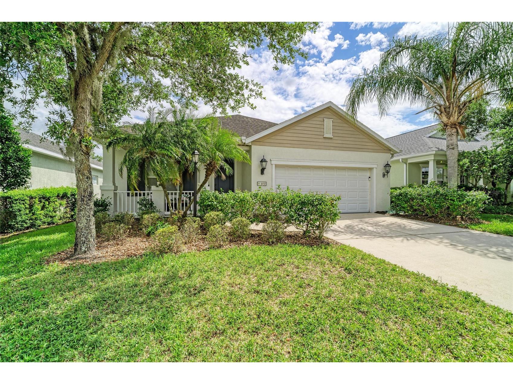 4650 Woodbrook Drive Sarasota FL 34243 A4689683 image1