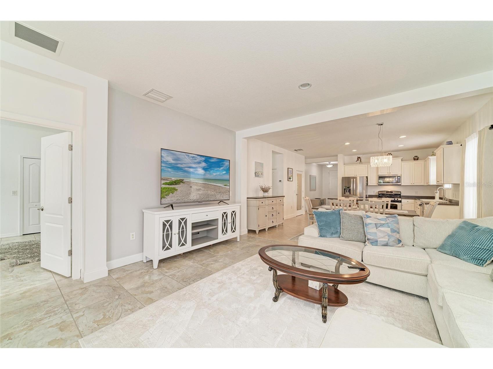 4650 Woodbrook Drive Sarasota FL 34243 A4689683 image22