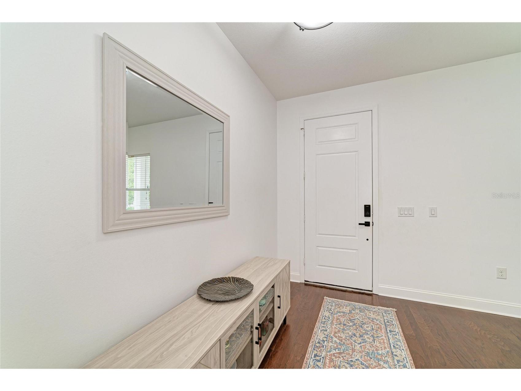 4650 Woodbrook Drive Sarasota FL 34243 A4689683 image5