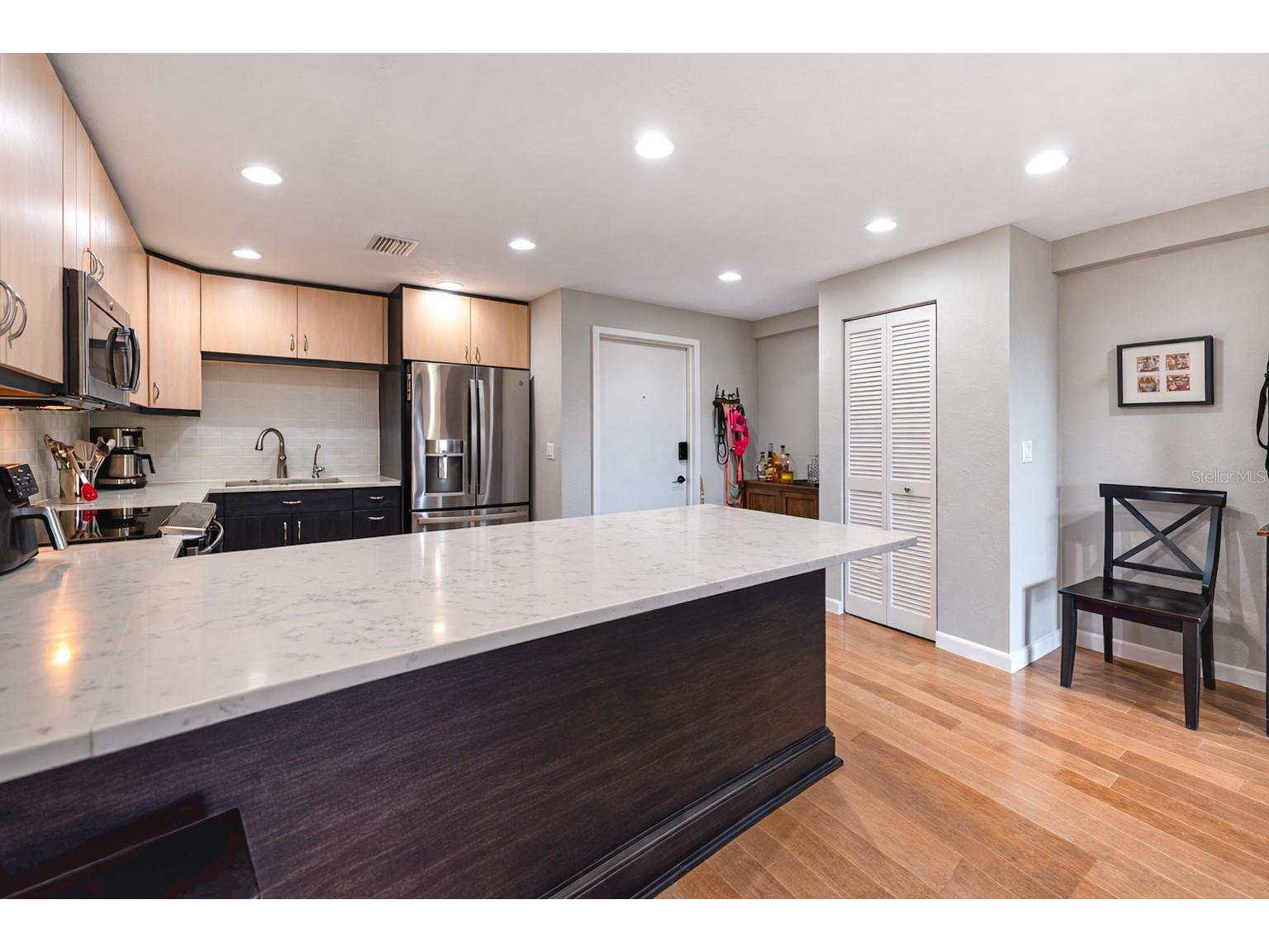 4651 1st Street NE #303 Saint Petersburg FL 33703 TB8488201 image3