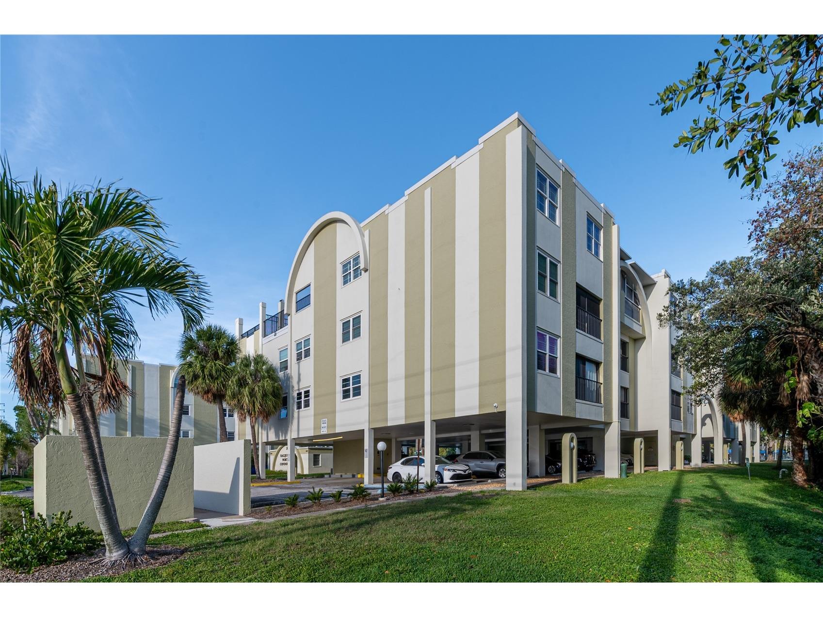 4651 1st Street NE #303 Saint Petersburg FL 33703 TB8488201 image31