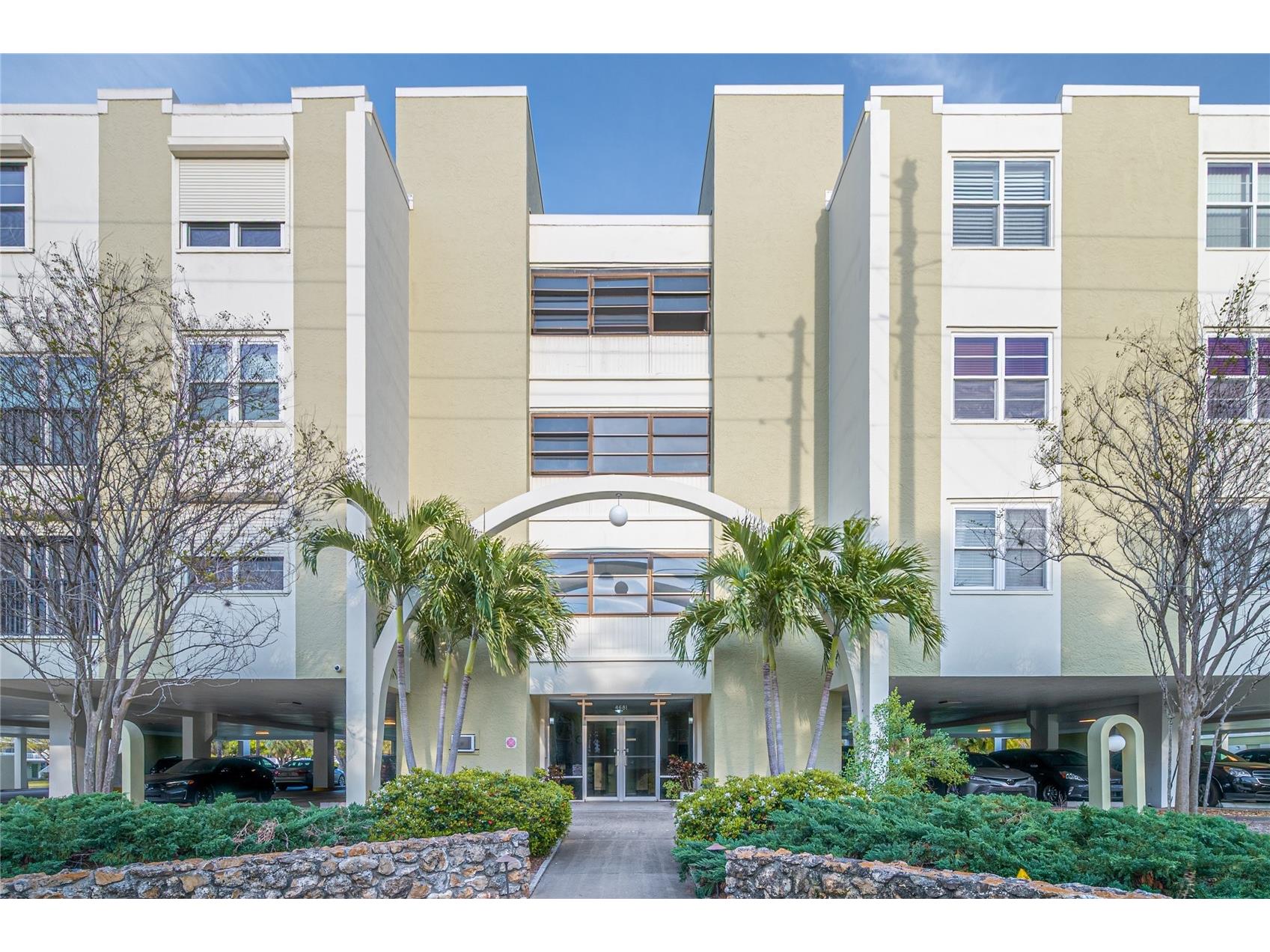 4651 1st Street NE #303 Saint Petersburg FL 33703 TB8488201 image32