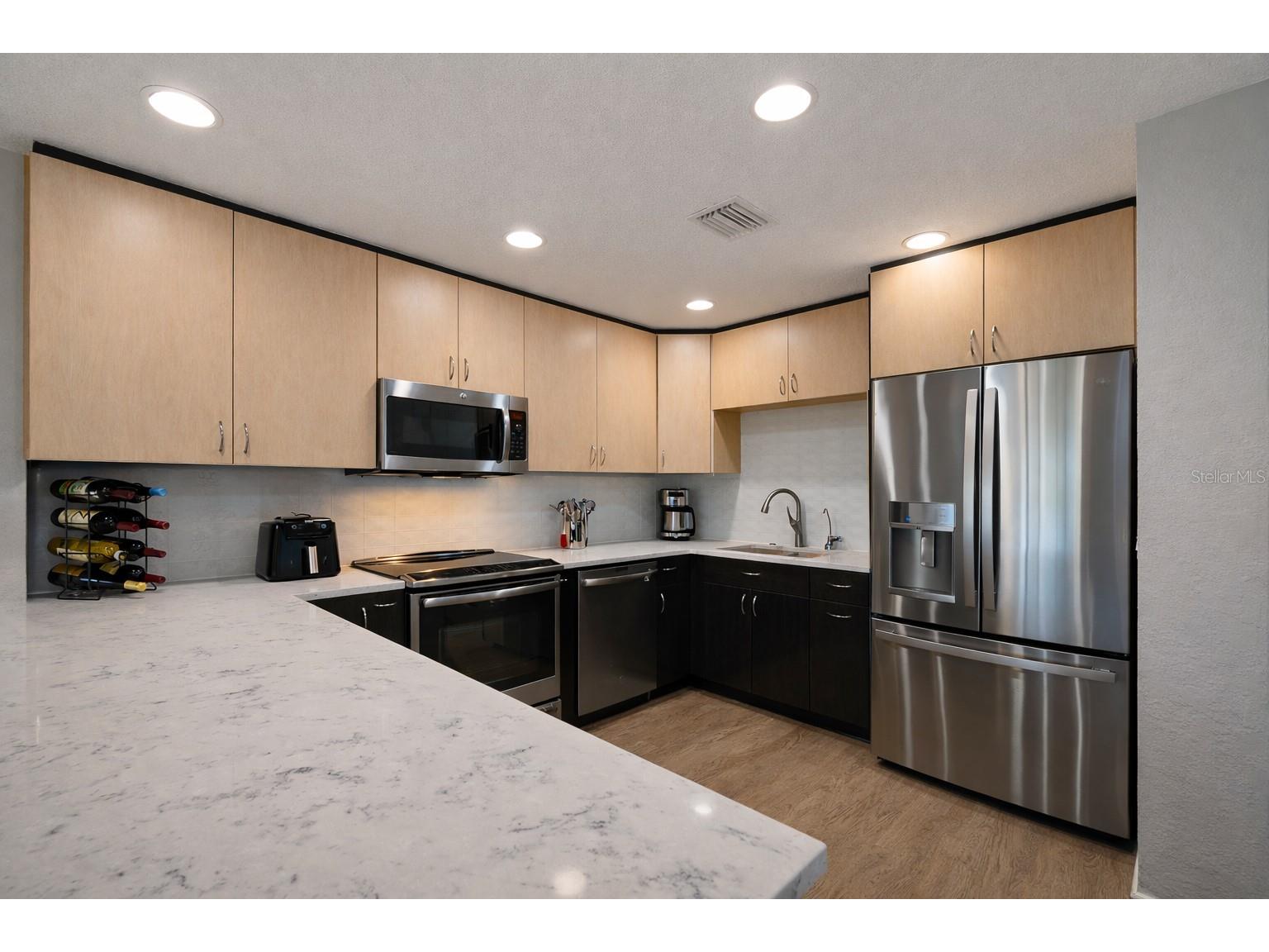 4651 1st Street NE #303 Saint Petersburg FL 33703 TB8488201 image5